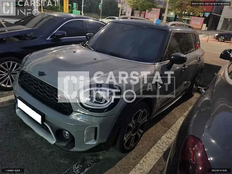 Photo 2 of 8: 2022 MINI Cooper S Countryman ALL4, VIN WMW11BS01N3P09730 — Korean insurance auction