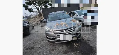 Photo 1 of 47: 2015 Hyundai Santa Fe DM Diesel 2.0 4WD — Korean insurance auction
