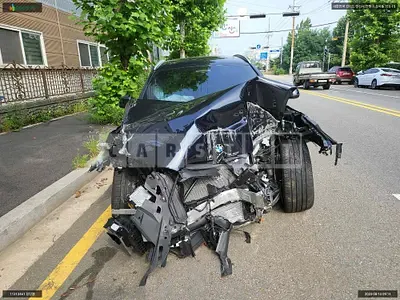 Photo 1 of 13: 2023 BMW X6 xDrive 30d, VIN WBAGT8104P9R61254 — Korean insurance auction