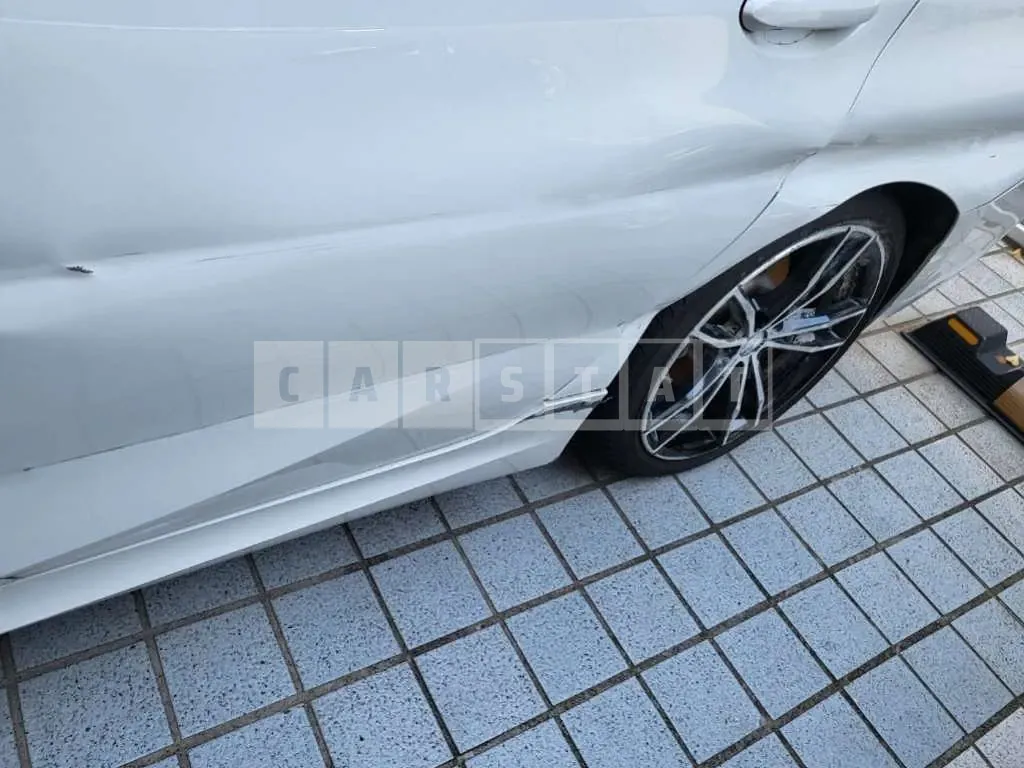 Photo 2 of 42: 2021 BMW 330e — Korean insurance auction