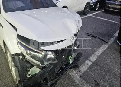 Photo 1 of 17: 2016 Kia K5, VIN KNAGX411BGA091510 — Korean insurance auction