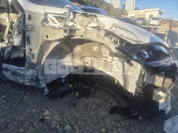 Photo 2 of 13: 2022 Hyundai IONIQ 6 — Korean insurance auction