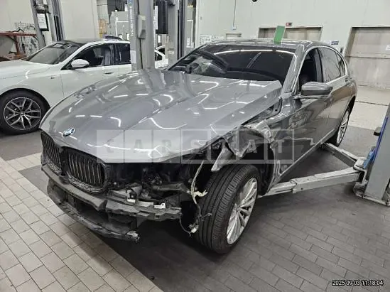 Photo 2 of 9: 2016 BMW 730d xDrive — Korean insurance auction