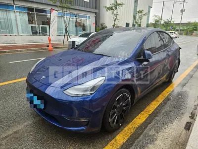Photo 1 of 4: 2021 Tesla Model Y Long Range — Korean insurance auction