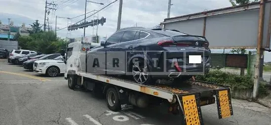 Photo 2 of 42: 2022 BMW X6 xDrive 40i — Korean insurance auction