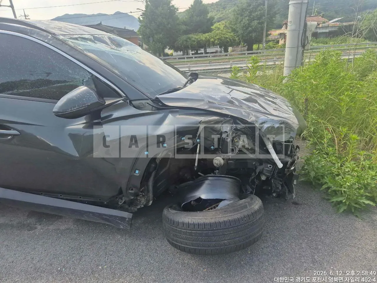 Photo 2 of 19: 2021 Hyundai Tucson, VIN KMHJC81BGMU067896 — Korean insurance auction