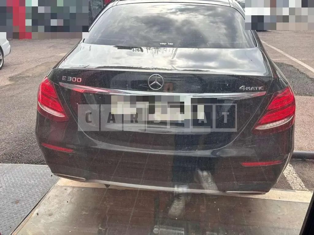 Photo 2 of 42: 2020 Mercedes-Benz E300 4Matic — Korean insurance auction