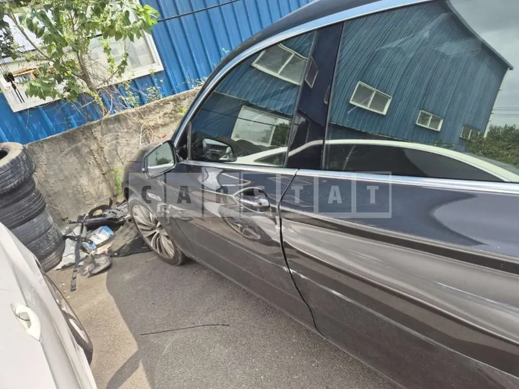Photo 2 of 12: 2016 BMW Gran Turismo 30d xDrive — Korean insurance auction