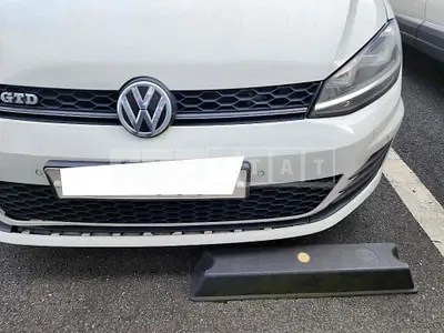 Photo 1 of 17: 2016 Volkswagen Golf 2.0 GTD, VIN WVWZZZAUZGW014772 — Korean insurance auction