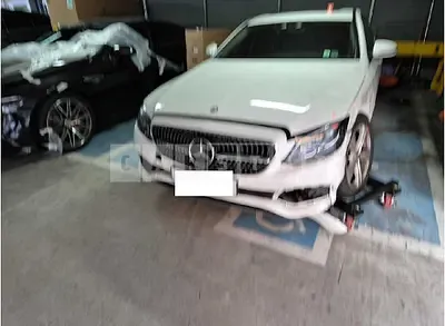 Photo 1 of 22: 2017 Mercedes-Benz E220d — Korean insurance auction