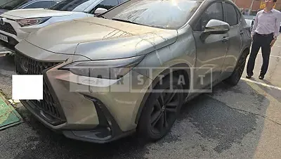 Photo 1 of 9: 2022 Lexus NX350h — Korean insurance auction