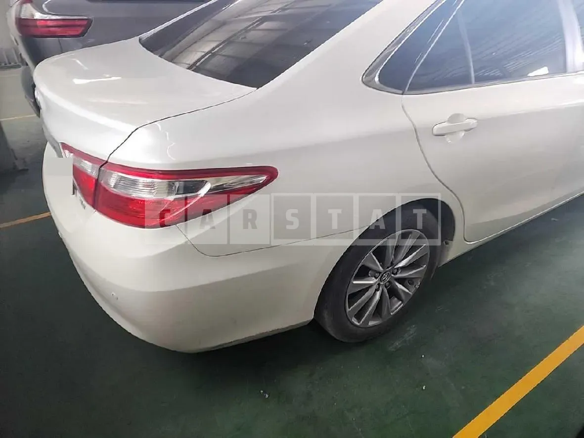 Photo 2 of 35: 2015 Toyota Camry, VIN 4T1BF1FK2FU940402 — Korean insurance auction