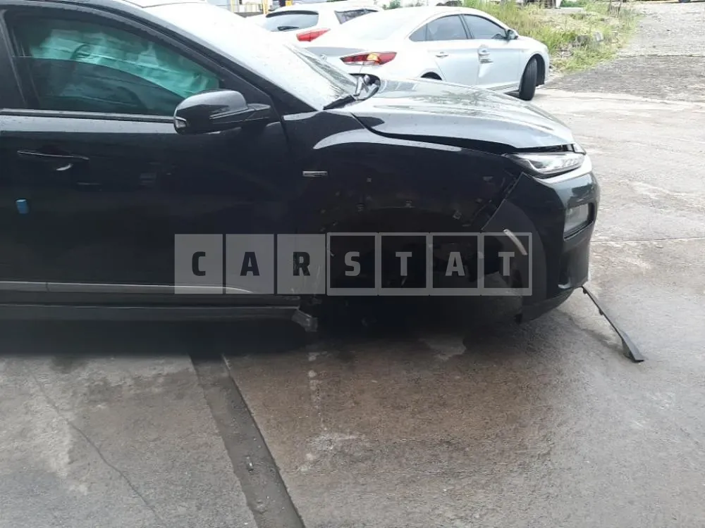 Photo 2 of 28: 2020 Hyundai Kona Electric, VIN KMHK381GFLU095807 — Korean insurance auction