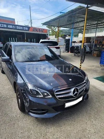 Photo 1 of 11: 2015 Mercedes-Benz E200, VIN WDDHF3EB5GB172509 — Korean insurance auction