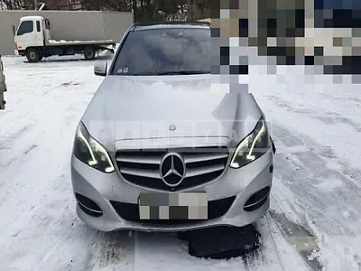 Photo 1 of 18: 2015 Mercedes-Benz E250 BlueTec 4Matic — Korean insurance auction