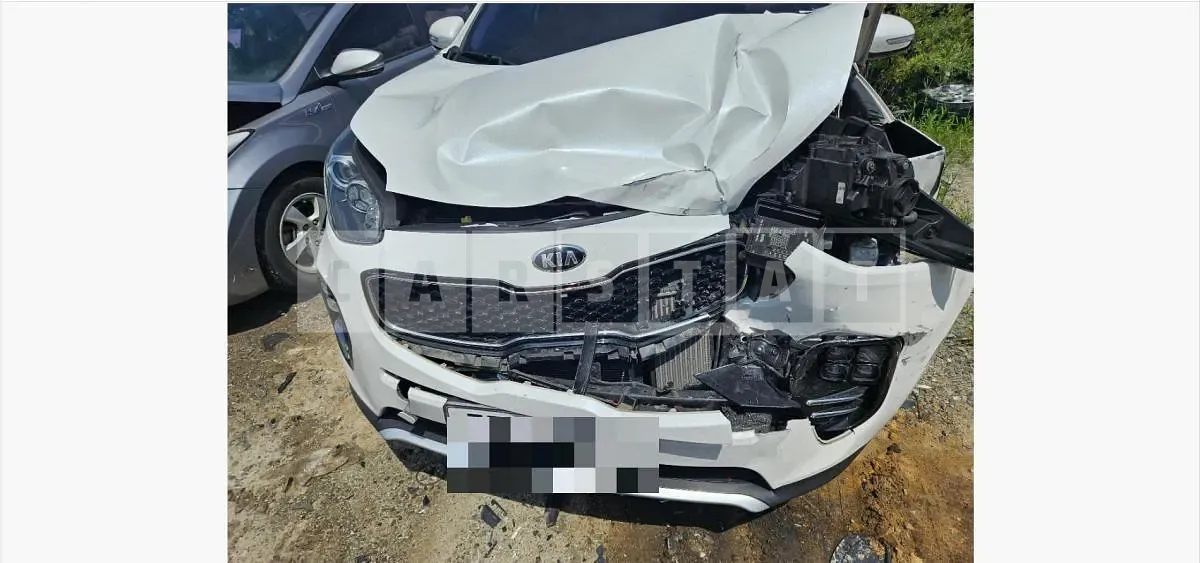 Photo 2 of 5: 2016 Kia Sportage — Korean insurance auction