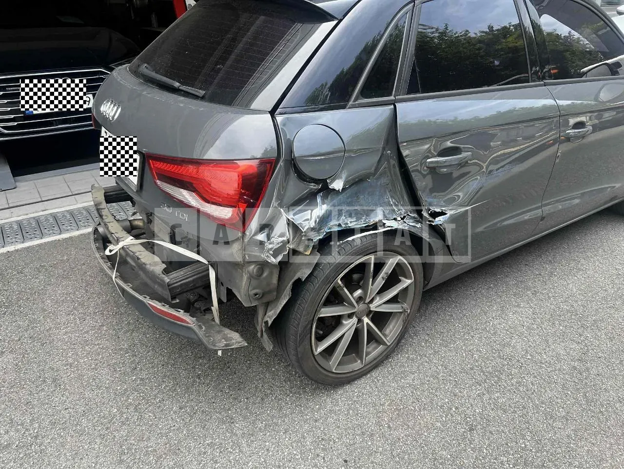 Photo 2 of 5: 2015 Audi A1 Sportback 30 TDI, VIN WAUZZZ8X7FB025667 — Korean insurance auction
