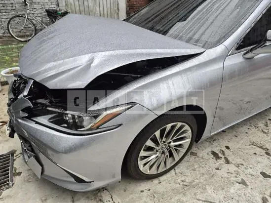 Photo 2 of 17: 2024 Lexus ES300h, VIN JTHBA1C1XR2020398 — Korean insurance auction
