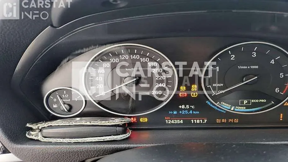 Photo 2 of 8: 2016 BMW 320d EfficientDynamics Edition — Korean insurance auction