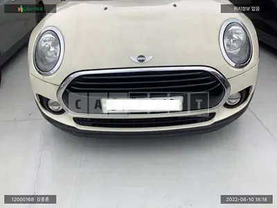 Photo 1 of 30: 2017 MINI New Cooper Club Man, VIN WMWLN5102J2G10773 — Korean insurance auction