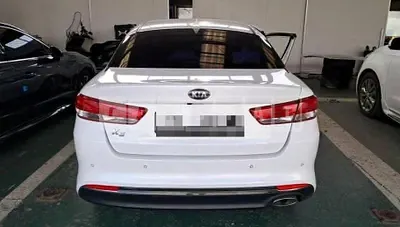 Photo 1 of 14: 2018 Kia K5 2.0 — Korean insurance auction