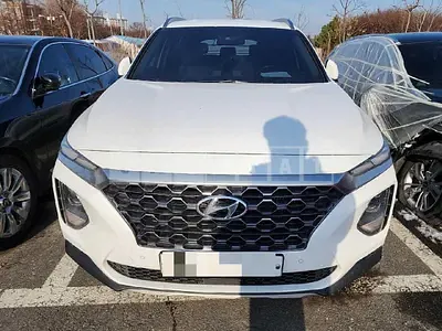 Photo 1 of 11: 2019 Hyundai Santa Fe, VIN KMHS381BBKU186096 — Korean insurance auction