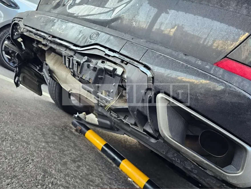 Photo 2 of 9: 2021 BMW X5 xDrive30d — Korean insurance auction