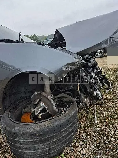 Photo 2 of 18: 2017 BMW M2, VIN WBS1H9107HV917167 — Korean insurance auction