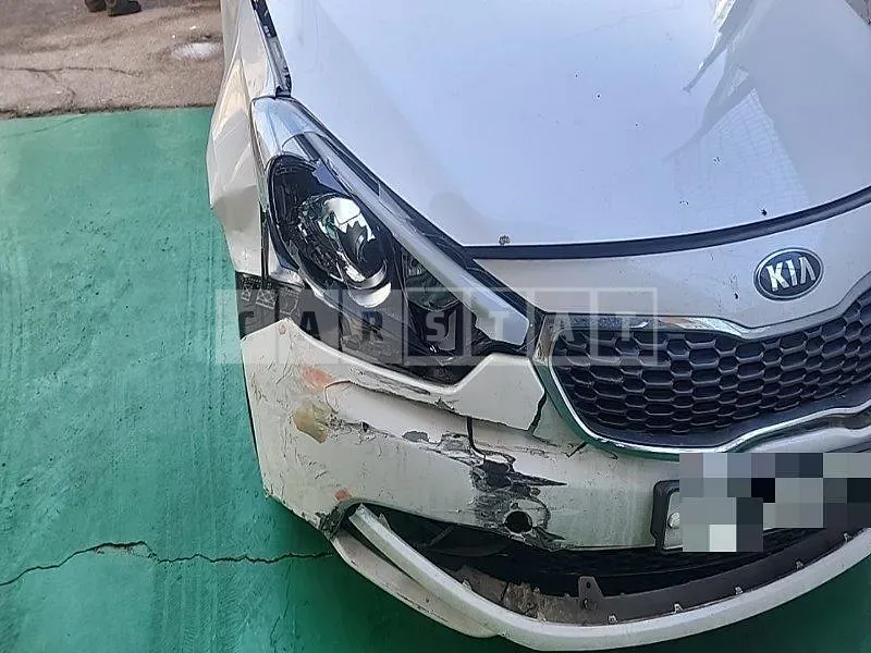Photo 2 of 33: 2015 Kia Kz — Korean insurance auction