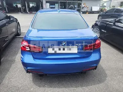 Photo 1 of 23: 2018 BMW 330i — Korean insurance auction