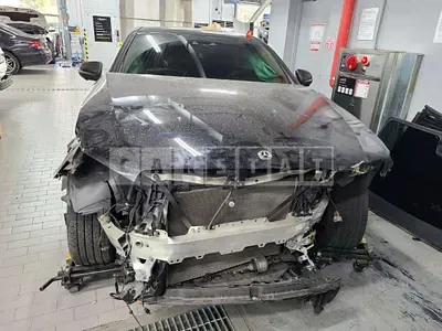 Photo 1 of 39: 2017 Mercedes-Benz E350d, VIN WDDZF3DB1HA282745 — Korean insurance auction