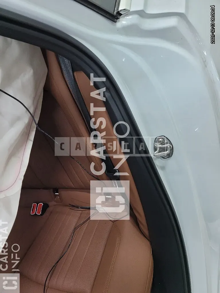 Photo 2 of 13: 2020 Audi A6 40 TDI, VIN WAUZZZF21LN028355 — Korean insurance auction