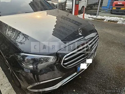Photo 1 of 23: 2021 Mercedes-Benz E300 e 4Matic — Korean insurance auction