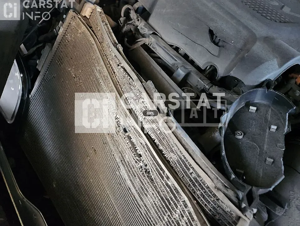 Photo 2 of 11: 2014 Kia Sorento 2.0 — Korean insurance auction