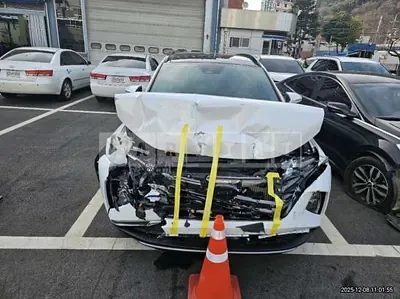 Photo 1 of 41: 2023 Hyundai Tucson, VIN KMHJE811BPU136451 — Korean insurance auction