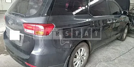 Photo 2 of 17: 2018 Kia Carnival, VIN KNHMF37ABJS429480 — Korean insurance auction