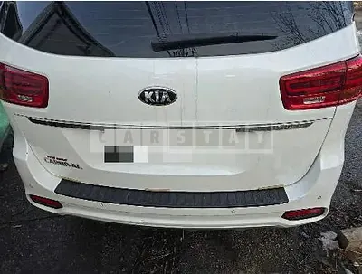 Photo 1 of 31: 2018 Kia Carnivals — Korean insurance auction