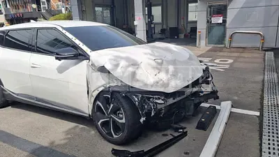 Photo 1 of 8: 2022 Kia EV6, VIN KNAC381AFNA063116 — Korean insurance auction