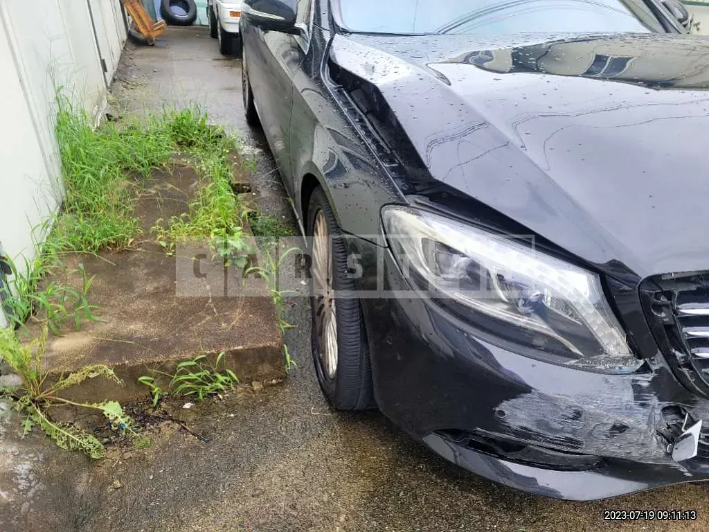 Photo 2 of 31: 2017 Mercedes-Benz S350d 4Matic L, VIN WDDUG3DB1HA334351 — Korean insurance auction