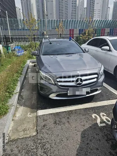 Photo 1 of 13: 2016 Mercedes-Benz GLA200 d 4Matic — Korean insurance auction