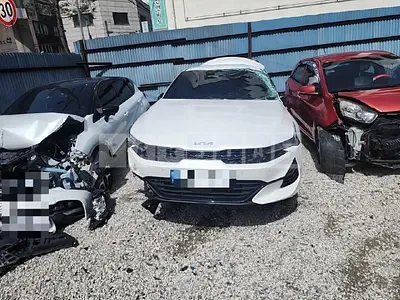 Photo 1 of 41: 2022 Kia K5 1.6 — Korean insurance auction