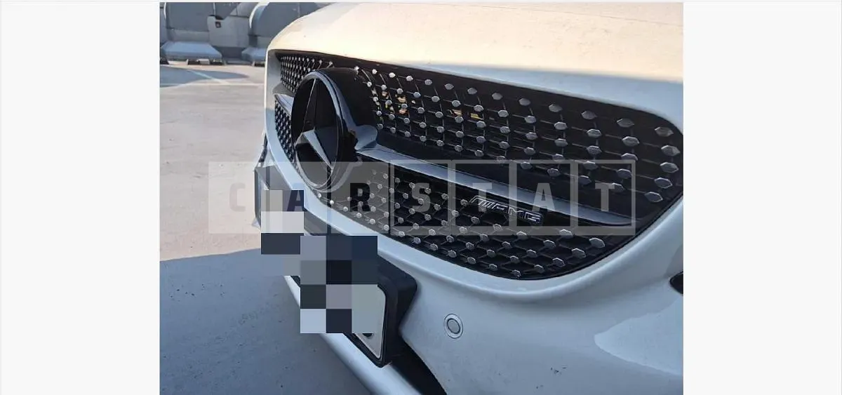 Photo 2 of 12: 2018 Mercedes-Benz AMG C43 4Matic Cabriolet — Korean insurance auction