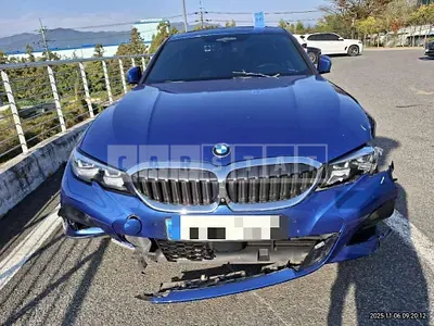 Photo 1 of 9: 2020 BMW 320d — Korean insurance auction
