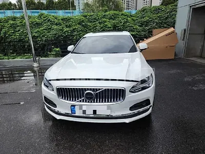 Photo 1 of 16: 2022 Volvo S90B5, VIN LVYPTL121PP318095 — Korean insurance auction