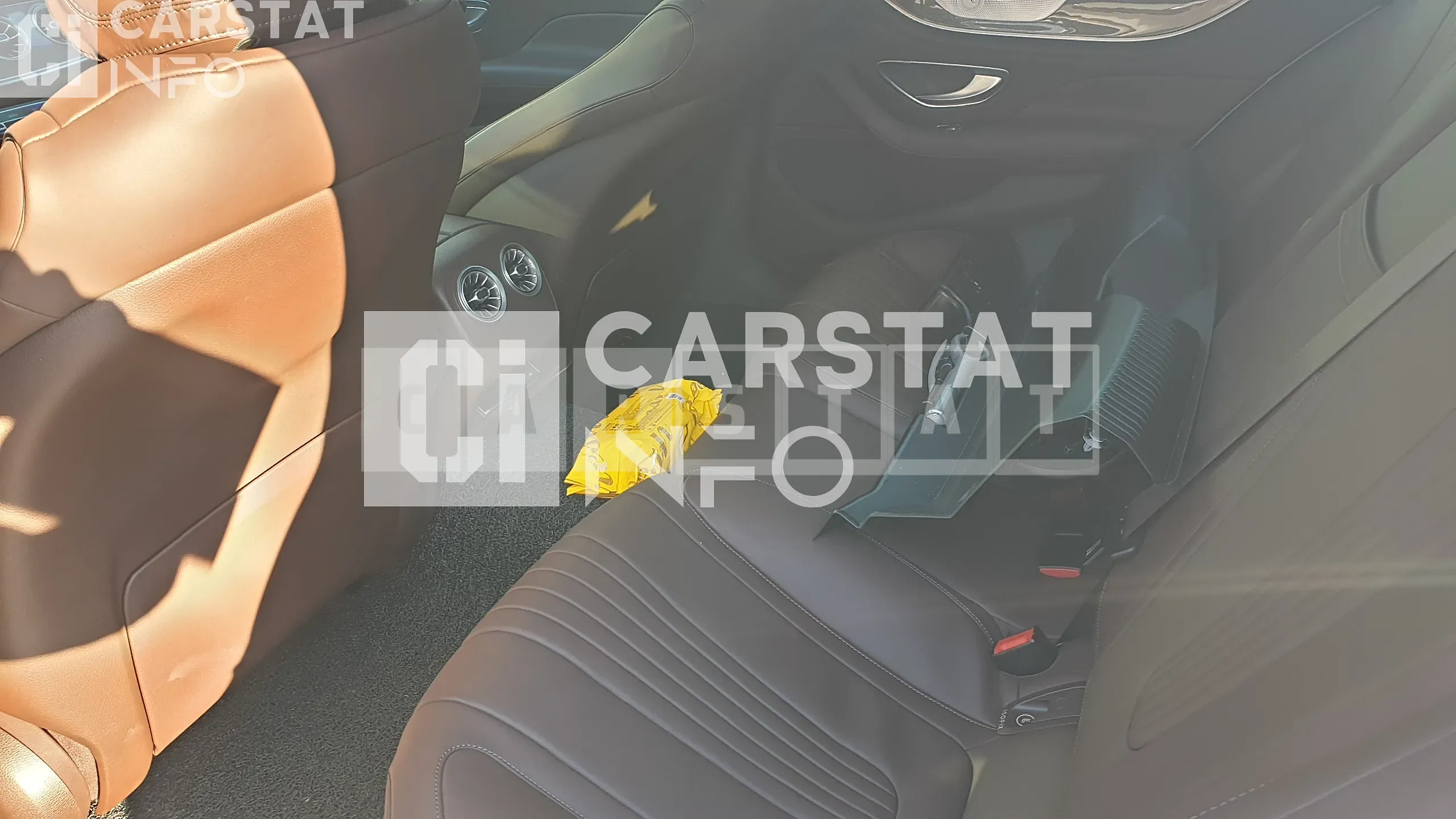 Photo 2 of 10: 2020 Mercedes-Benz CLS300 d, VIN WDD2J1JB0LA053569 — Korean insurance auction