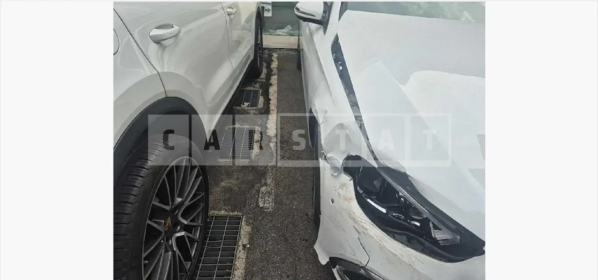 Photo 2 of 32: 2023 Mercedes-Benz E350 4Matic — Korean insurance auction