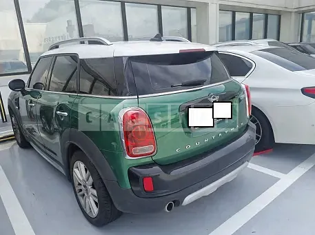 Photo 2 of 16: 2020 MINI Cooper COUNTRYMAN(18), VIN WMWYX3101L3L50459 — Korean insurance auction
