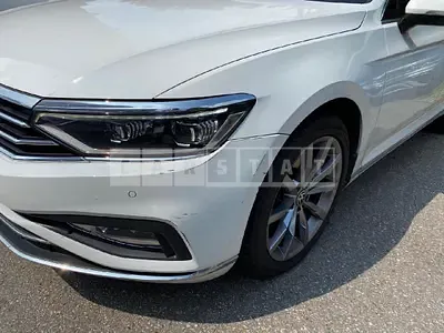 Photo 1 of 4: 2021 Volkswagen (parts) Passat GT Front Bumper, Light — Korean insurance auction