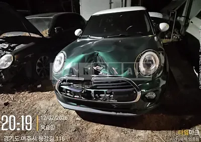 Photo 1 of 10: 2018 MINI Cooper — Korean insurance auction