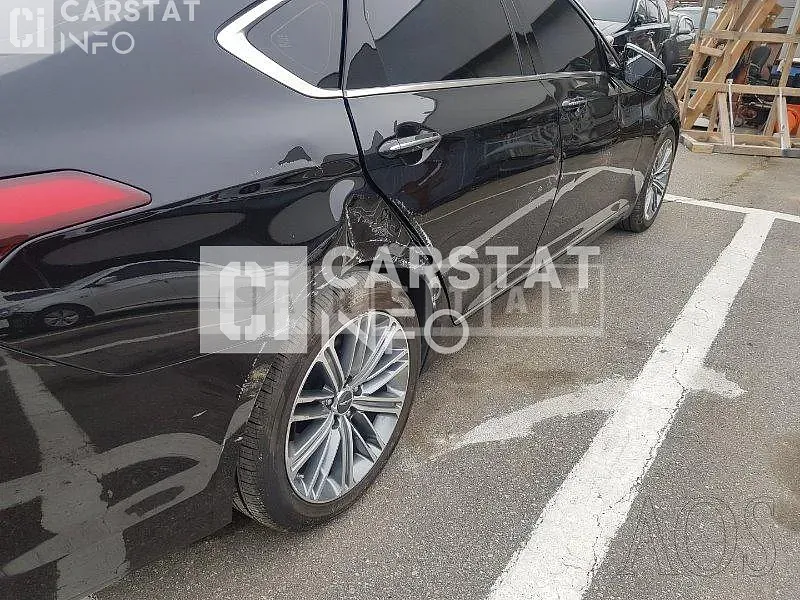 Photo 2 of 15: 2019 Genesis G80 3.3, VIN KMHGL41DBKU313623 — Korean insurance auction